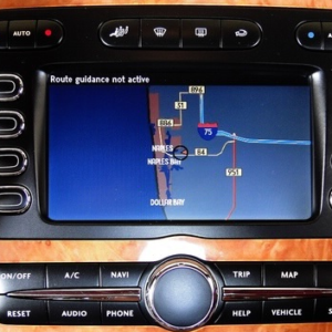ACTUALIZACIÓN DEL MAPA DEL SAT NAV CON BASADO EN BENTLEY DISCO CD EUROPA 2015